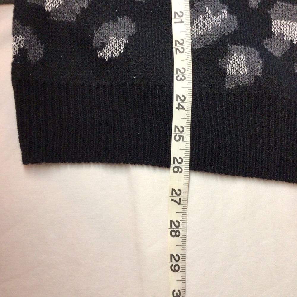 Kendall & Kylie black “spotted “ sweater - Picture 8 of 8